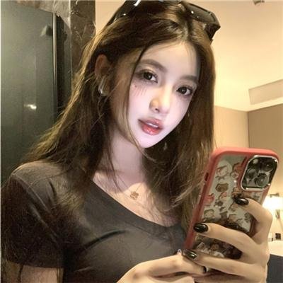 美女来了